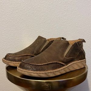 Tony Lama Lorenzo Brand New Size 9.5 Color Tan